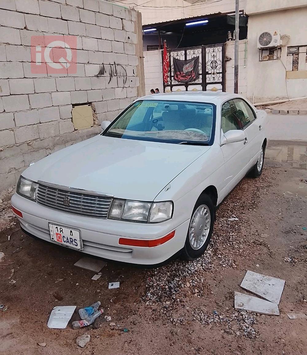 تويوتا كراون